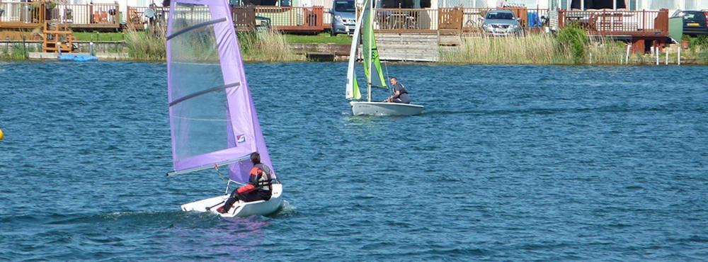 7 Lakes Breaks At 7 Lakes Country Park Crowle  Luaran gambar