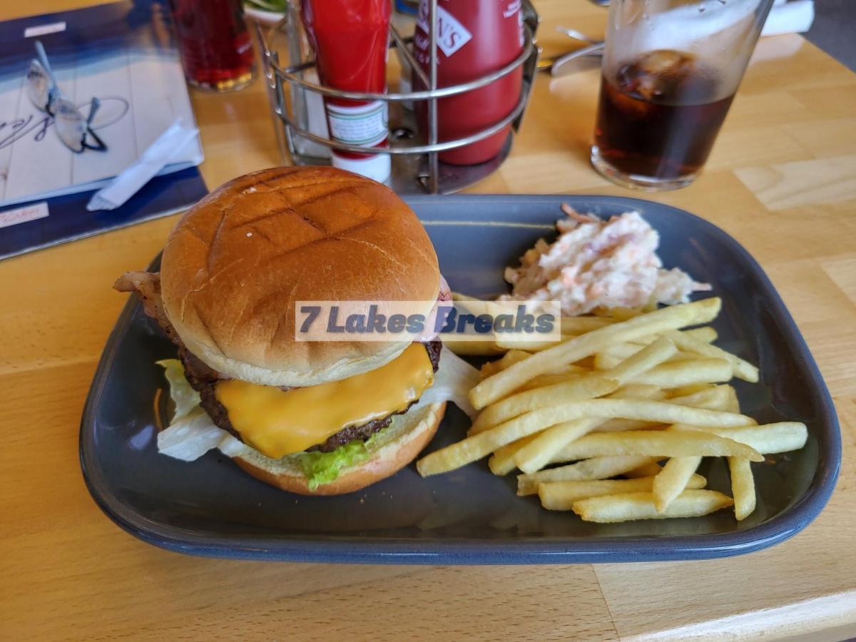 7 Lakes Breaks At 7 Lakes Country Park Crowle  Luaran gambar
