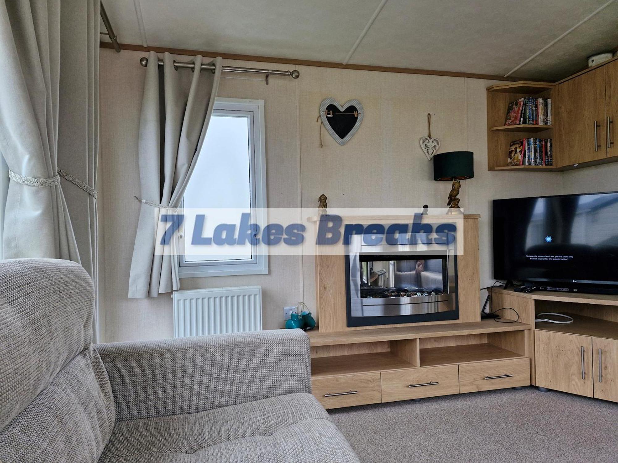 7 Lakes Breaks At 7 Lakes Country Park Crowle  Luaran gambar