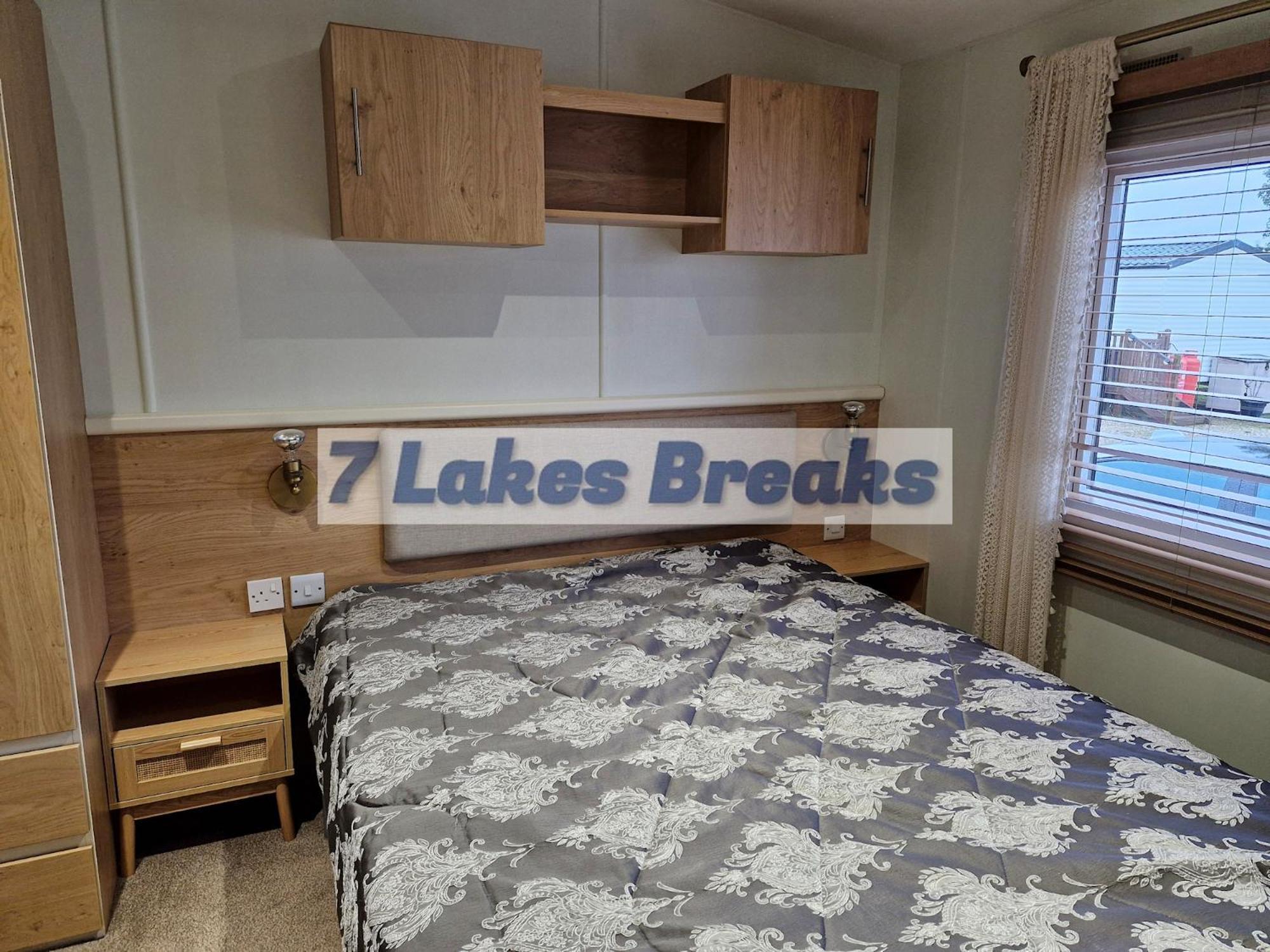 7 Lakes Breaks At 7 Lakes Country Park Crowle  Luaran gambar